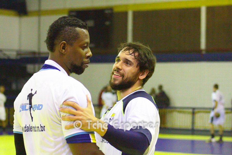 Super_Paulistão_de_Handebol,_outro_ângulo,_Tchê_Esportes,_foto_André_Pereira_(3)