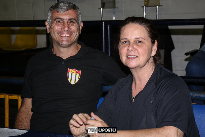 Marcelo Matos e Monia Augusto. (foto André Pereira / Tchê Esportes)