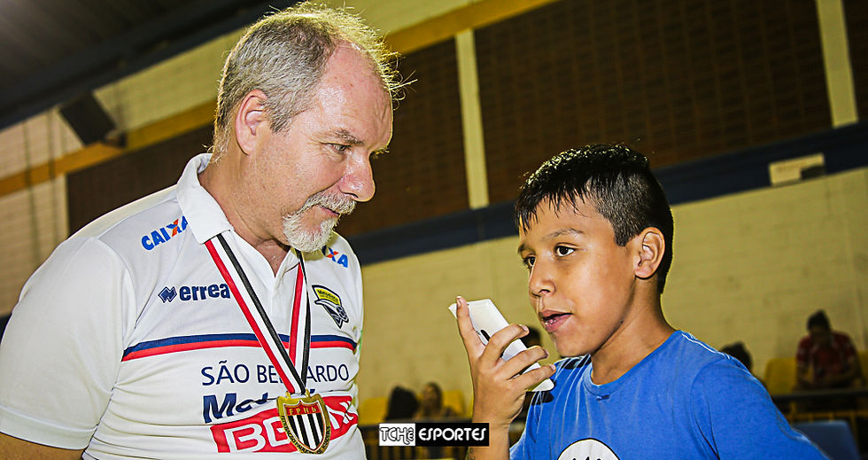 Carlone, técnico da Metodista. (foto Fe Rodrigues / Tchê Esportes)