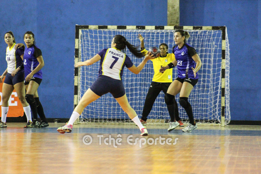 Confronto no 1º turno. (foto arquivo Tchê Esportes)