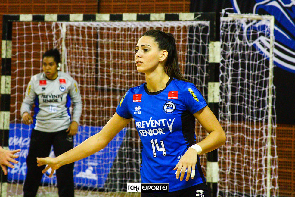 Ana Claudia, ponta do EC Pinheiros. (arquivo Tchê Esportes)