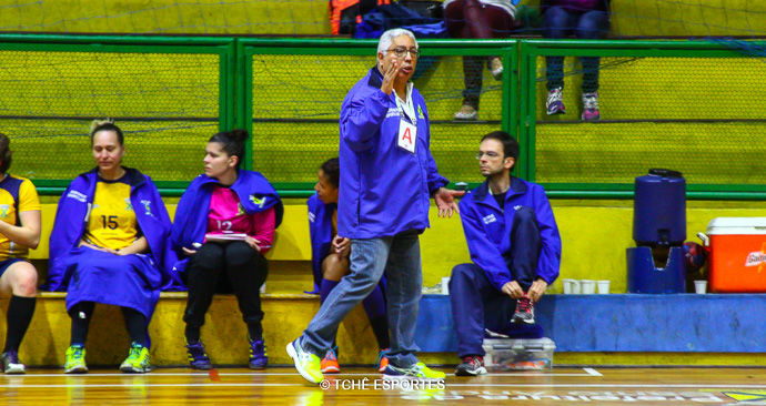 Rubens Piazza, técnico do Santo André. (foto Andréa Rodrigues / Tchê Esportes)