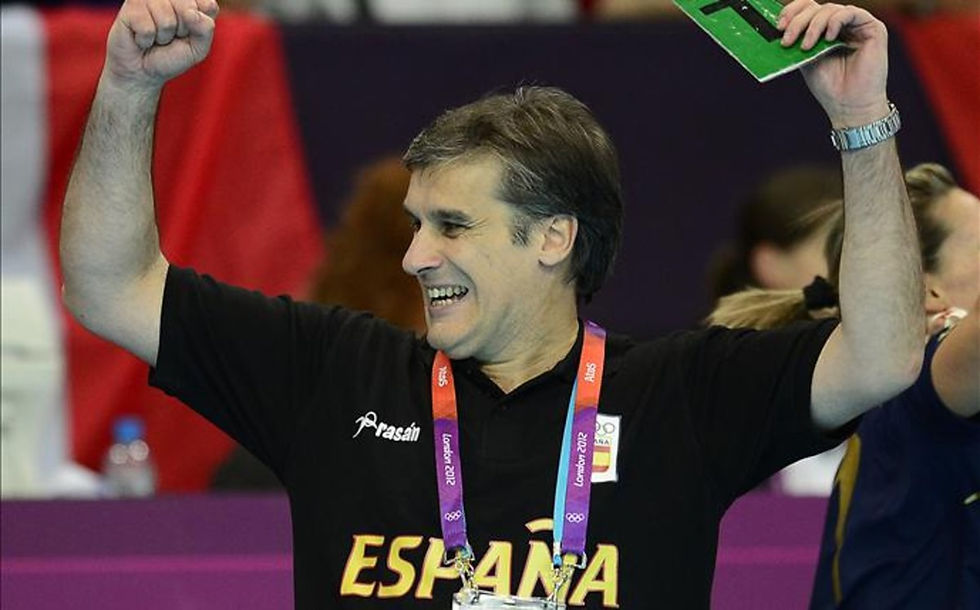 Jorge Dueñas vai comandar a Seleção Feminina de Handebol. (foto sport)
