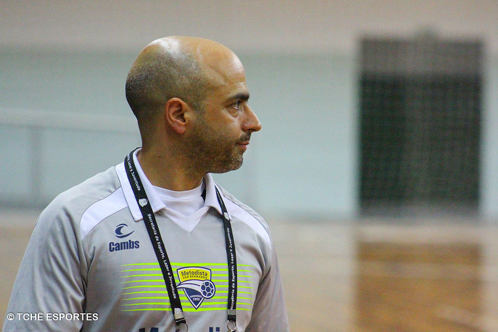Rosa Junior, auxiliar técnico da Metodista. (foto arquivo Tchê Esportes)