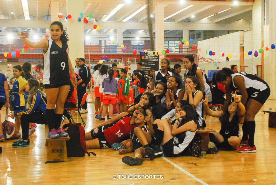 1º Festival de Mini Handebol, Centro Olímpico/SP. (foto Fê Pereira)