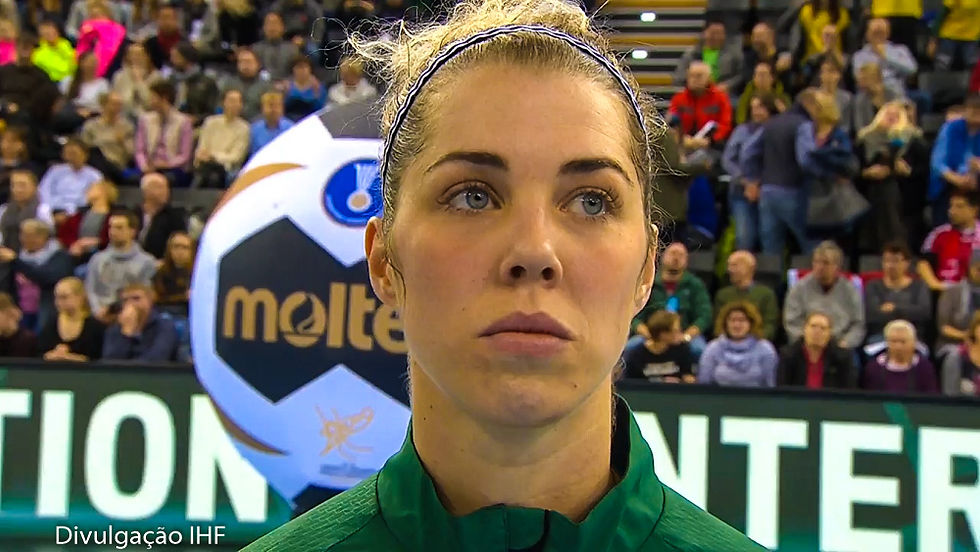 Bárbara Arenhart, goleira da Seleção Brasileira Feminina de Handebol. (foto reprodução IHF)