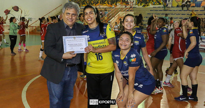 Celso Gabriel e Ariadne Tomaz. (foto André Pereira / Tchê Esportes)