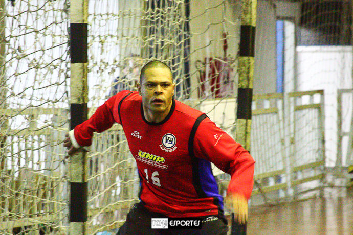 Marcão, goleiro do Pinheiros. (foto André Pereira / Tchê Esportes)