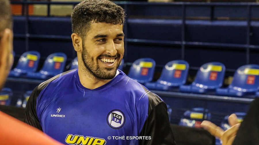 Leo D. Ferreira, do Pinheiros. Artilheiro do jogo. (foto arquivo Tchê Esportes)