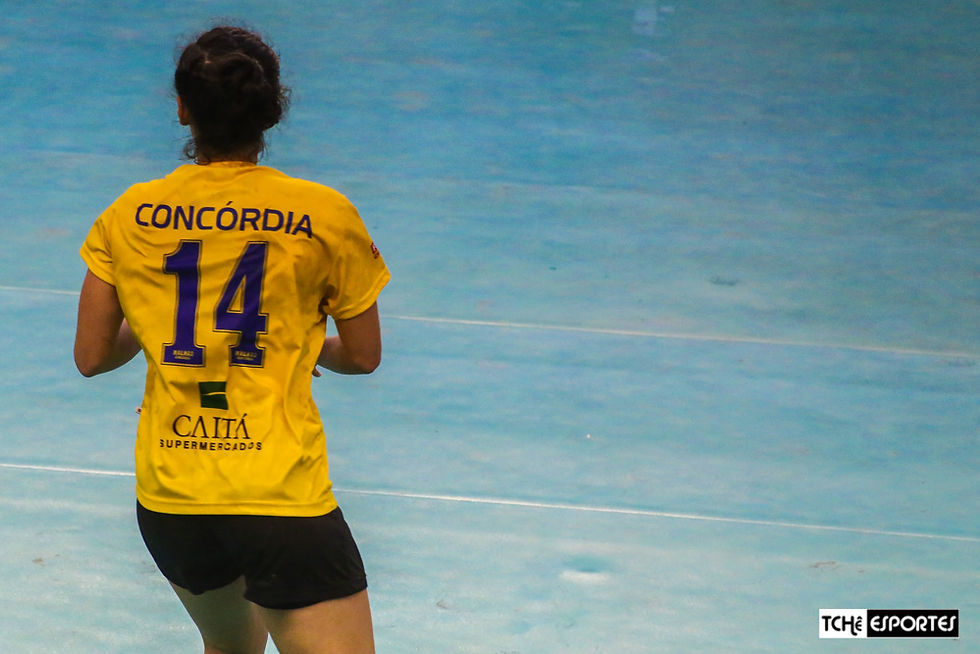 Agda Rafaela, armadora central do Concórdia (SC). (foto André Pereira / Tchê Esportes)