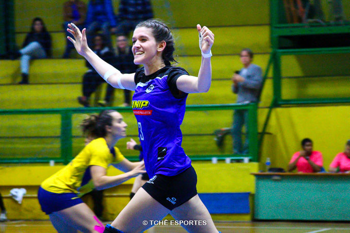 Juliana Lima, EC Pinheiros. (foto Andréa Rodrigues / Tchê Esportes)