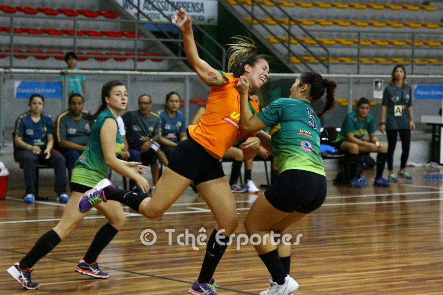 Super_Paulistão_Feminino_de_Handebol,_Federação_Paulista,_foto_André_Pereira,_Tc