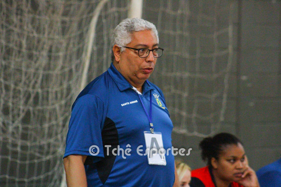 Piazza, técnico do Santo André. (Foto arquivo Tchê Esportes)