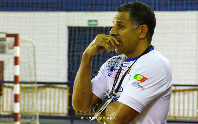 SB, técnico do Metodista. (foto André Pereira / Tchê Esportes)