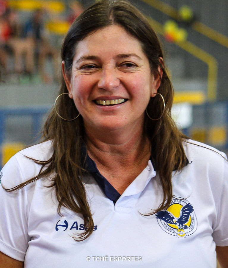 Jaqueline Oliveira, técnica da ACH. (foto arquivo Tchê Esportes)