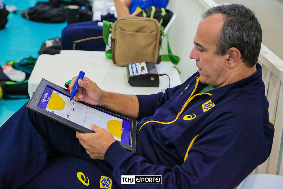 Sérgio Graciano, técnico interino da Seleção Brasileira de Handebol Feminino adulta (foto André Pereira/Tchê Esportes) )