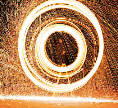 Spinning light art display_edited.jpg