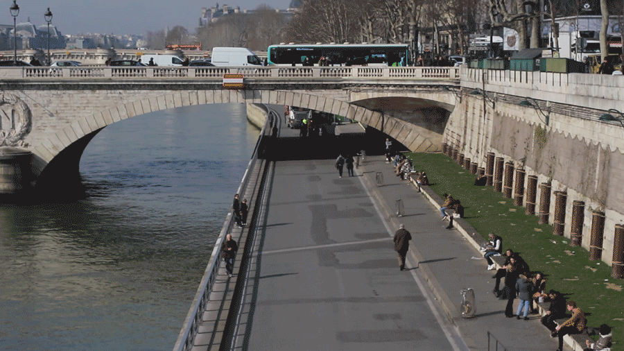 Paris cyclist gif
