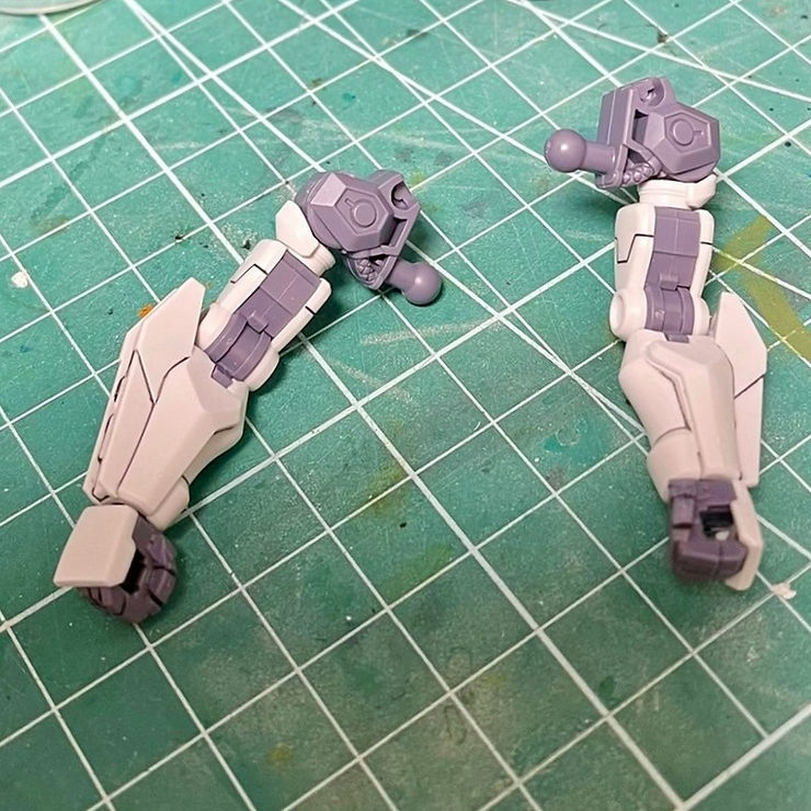 Revolver Hajime 機動戦士ガンダム水星の魔女 Hg1 144 ガンダム ルブリス ファレホとマジックリンでスミ入れ実験