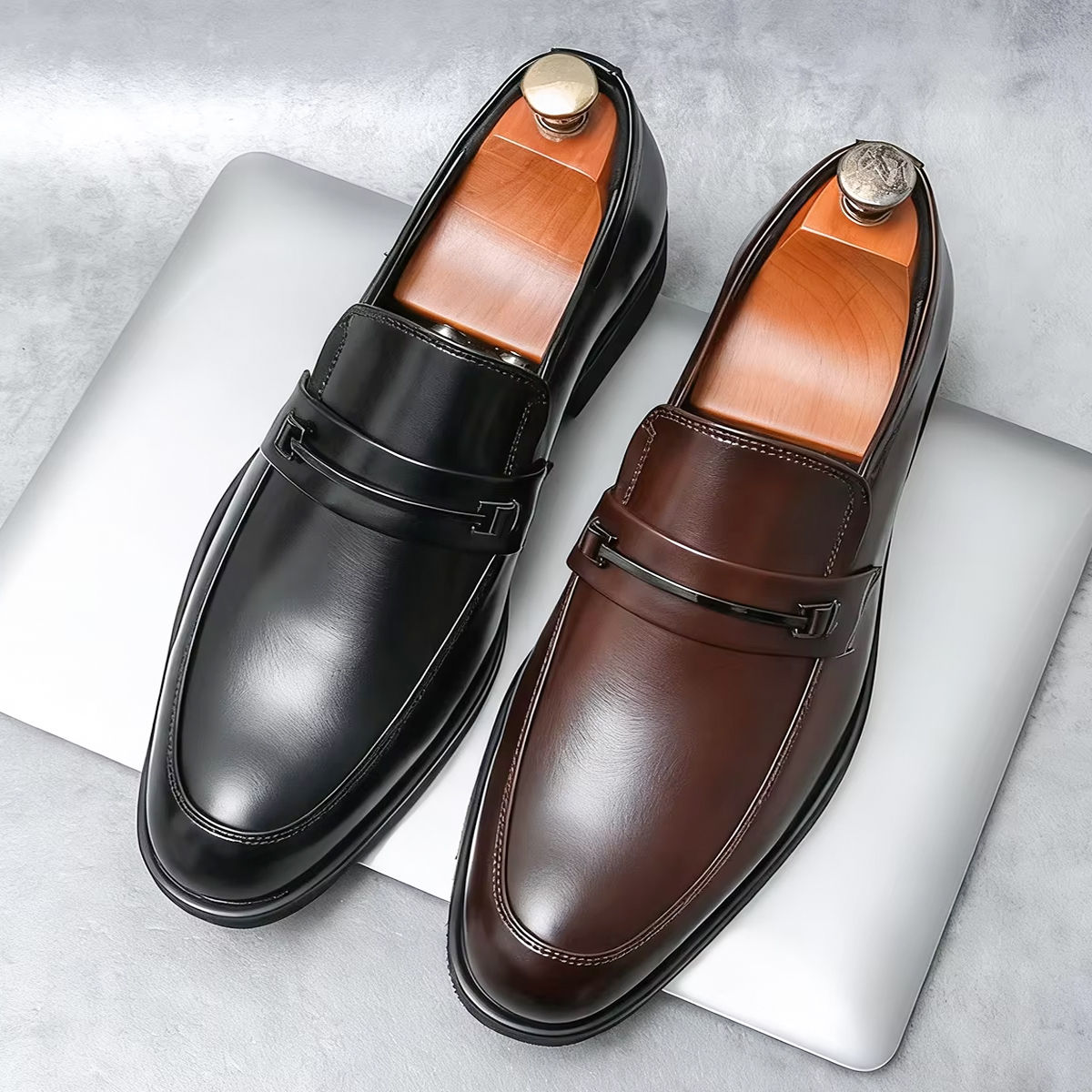 Classic Leather Loafers – Smart Slip-On Shoes