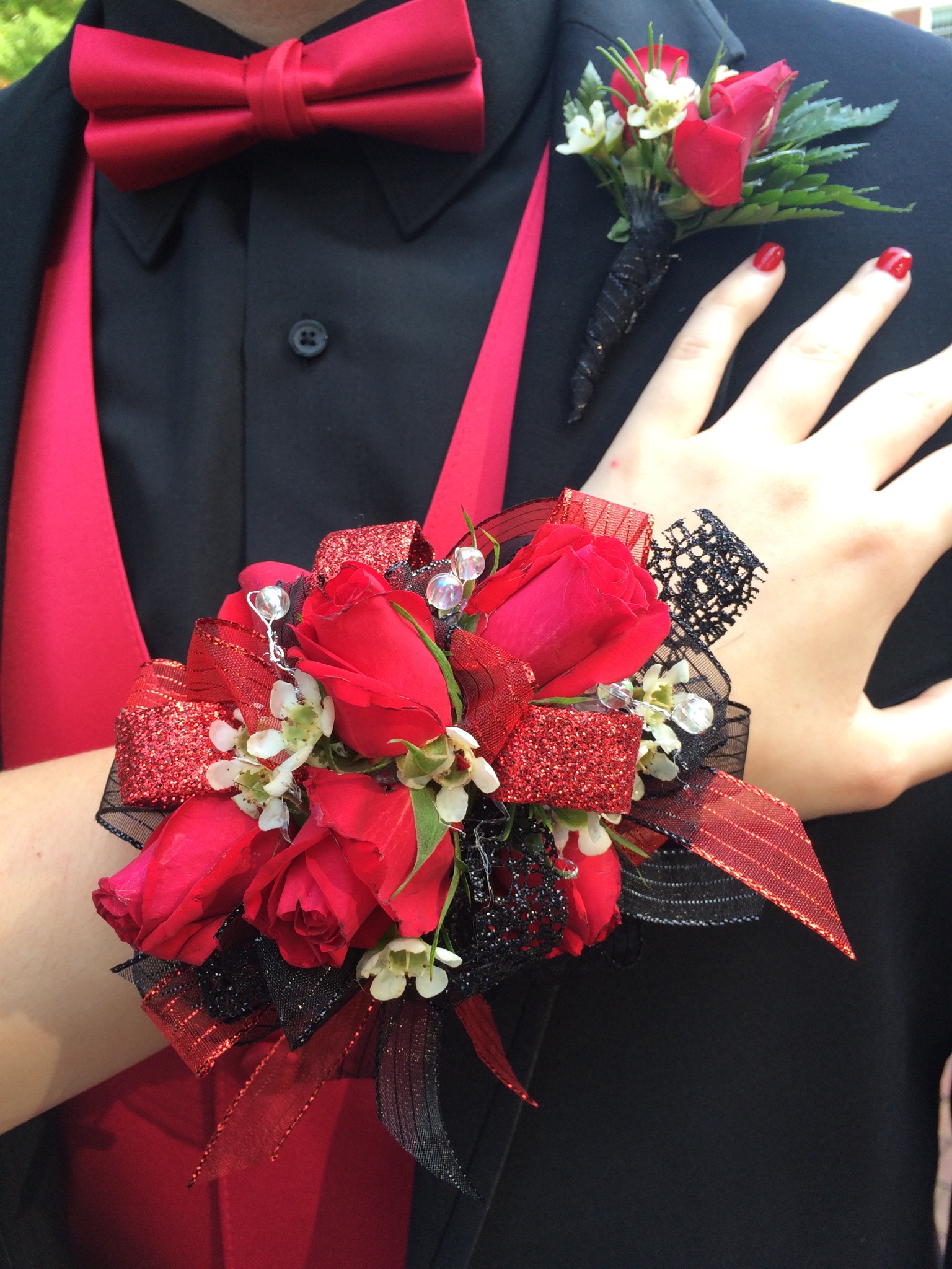 Black and red prom