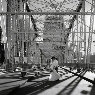 wedding couple nashville bridge building 