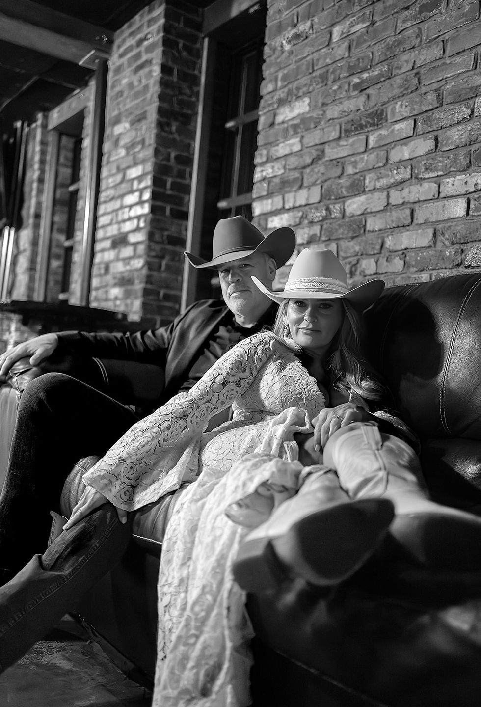 sexy downtown nashville elopement adventure