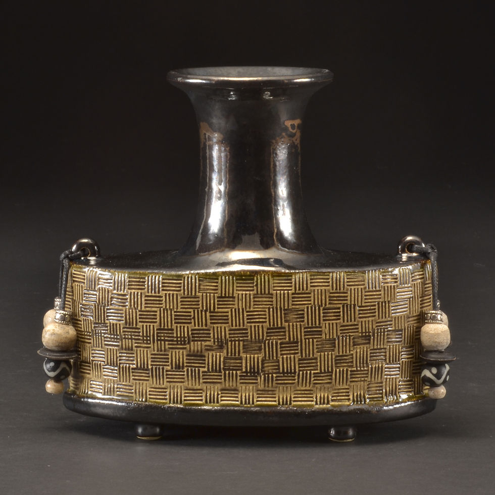Stegadon Twig Vase
