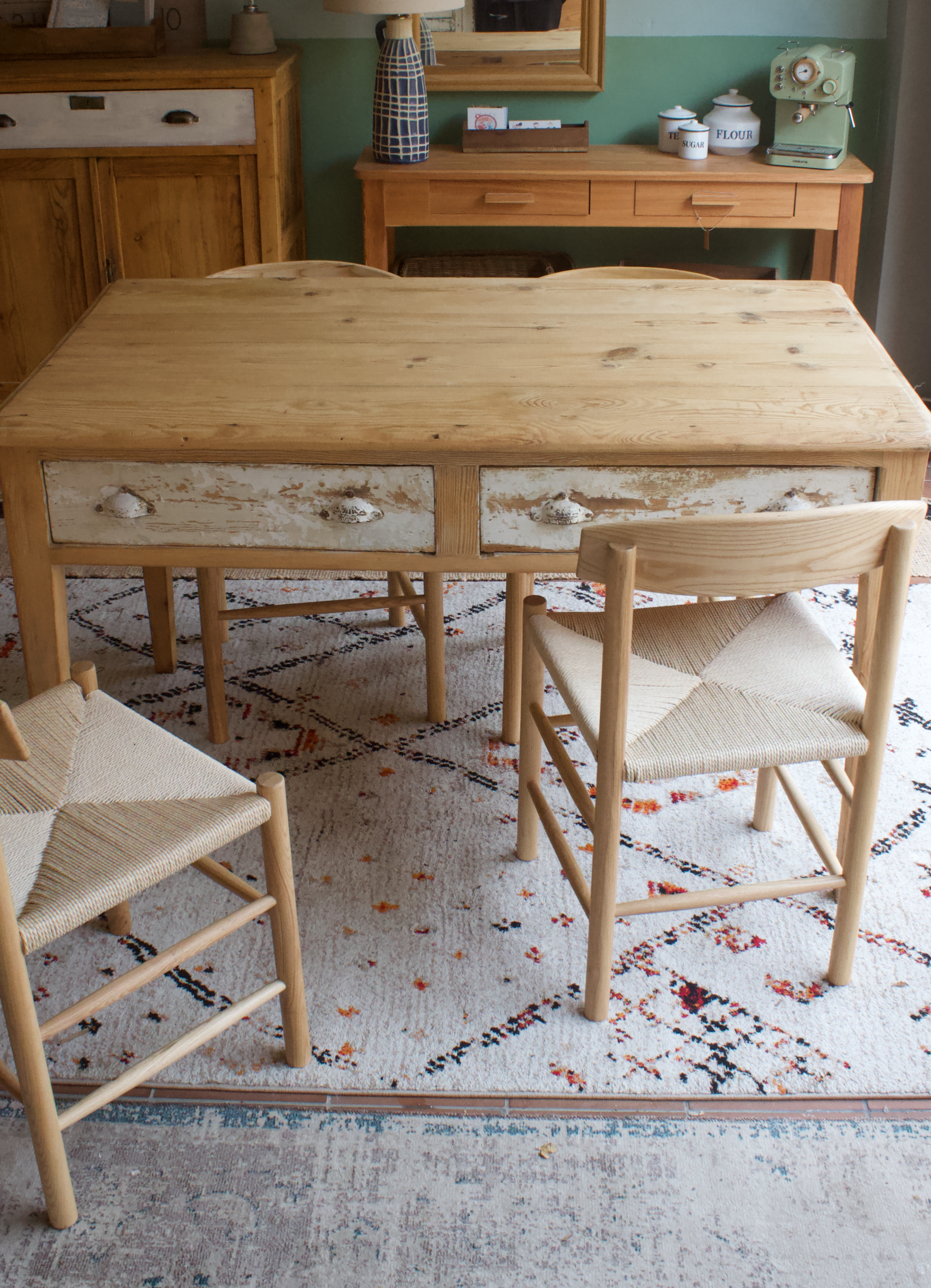 MESA DE MADERA LAVADA