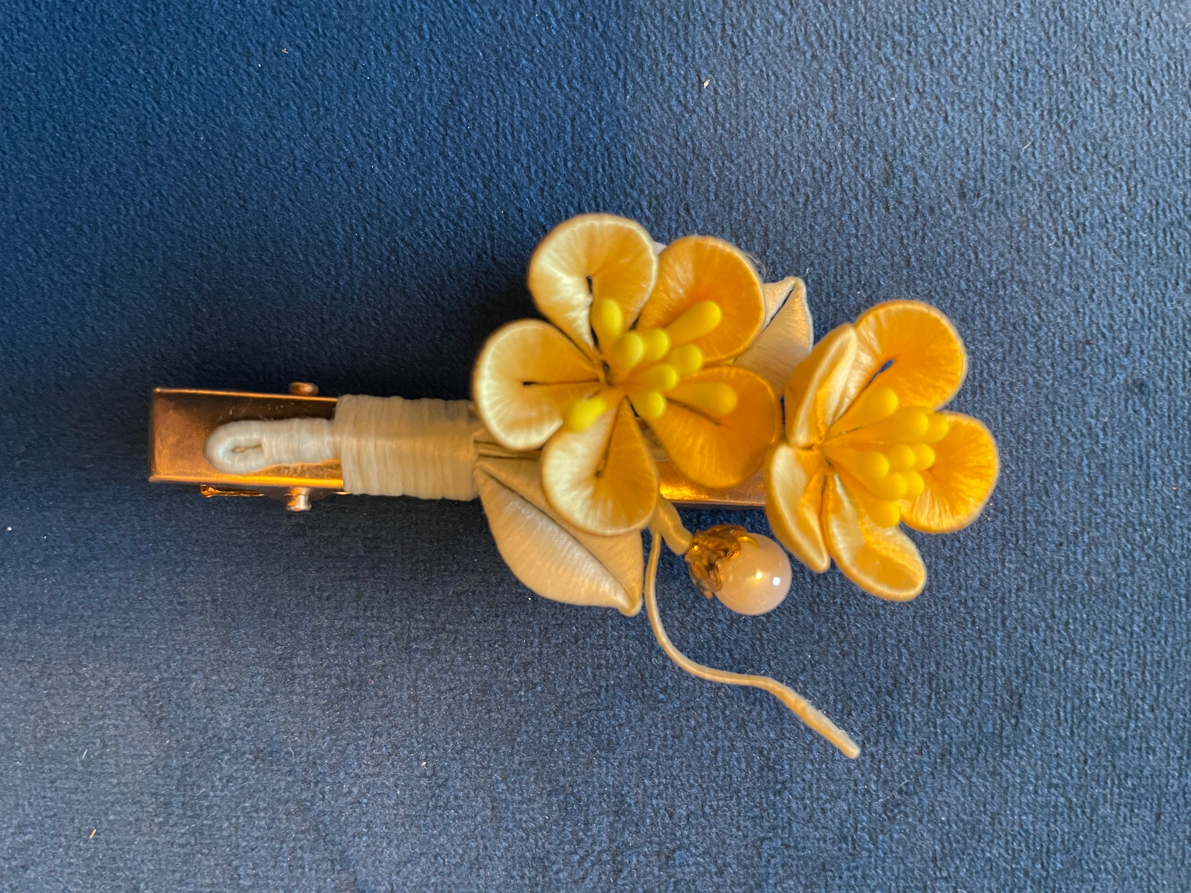 Silk Flower Hairclip