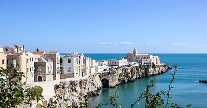 cliff-4498348_1920.jpg