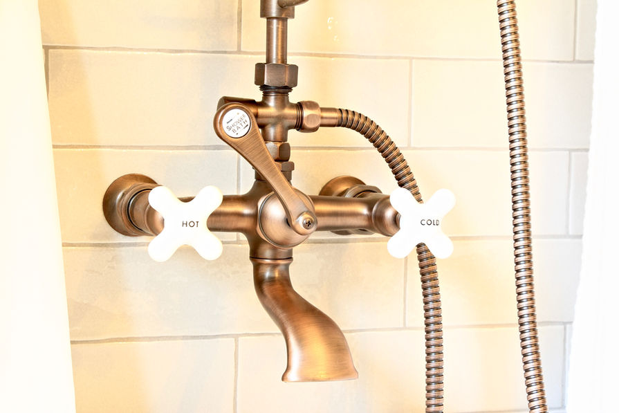 TRADITIONAL HOME, NEW HOME CONSTRUCTION, NEW HOME, CUSTOM BUILDER, ARCHITECTURAL HOME, ARCHITECTURAL BUILDER, CUSTOM BUILDER, MN CUSTOM BUILDER, MPLS CUSTOM BUILDER, MPLS BUILDER, MODERN BUILDER, BESPOKE HOME, BESPOKE BUILDERS, BOUTIQUE BUILDERS, LAKE HOME, LAKE HOUSE