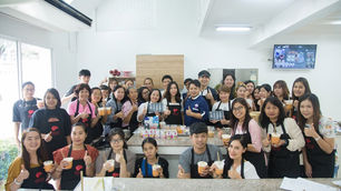 เคทีซีจัดเวิร์คช้อปชานมไข่มุก สร้างทางเลือกอาชีพเสริมให้สมาชิก “เคทีซี พราว”