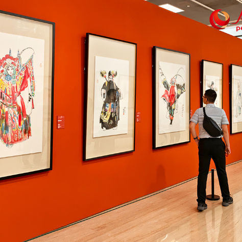 นิทรรศการ “หวนคืนฉางอัน” เปิดแสดงผลงานของหวังซีจิงที่ปักกิ่ง