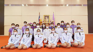 สถาบันเทคโนโลยีปทุมวัน ลงนามถวายพระพรสมเด็จพระนางเจ้าสุทิดา พัชรสุธาพิมลลักษณ พระบรมราชินี