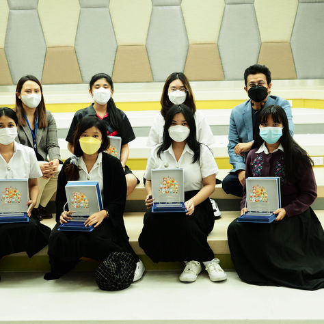 คณะดิจิทัลมีเดีย SPU มอบรางวัลนักศึกษาไอเดียเจ๋ง ชนะการประกวดโครงการ Local Character Arts 2022