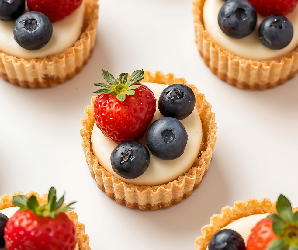 Kinder-Backkurs: Cremig, knusprig, beerenstark – Unsere Mini-Cheesecake-Törtchen