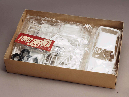 自動車 PIUMINI TRAMPIO FORD SIERRA RS500 Gr.A Sealed Piumini Trampio Ford Sierra RS500 Gr.A by Tamiya in 1/24