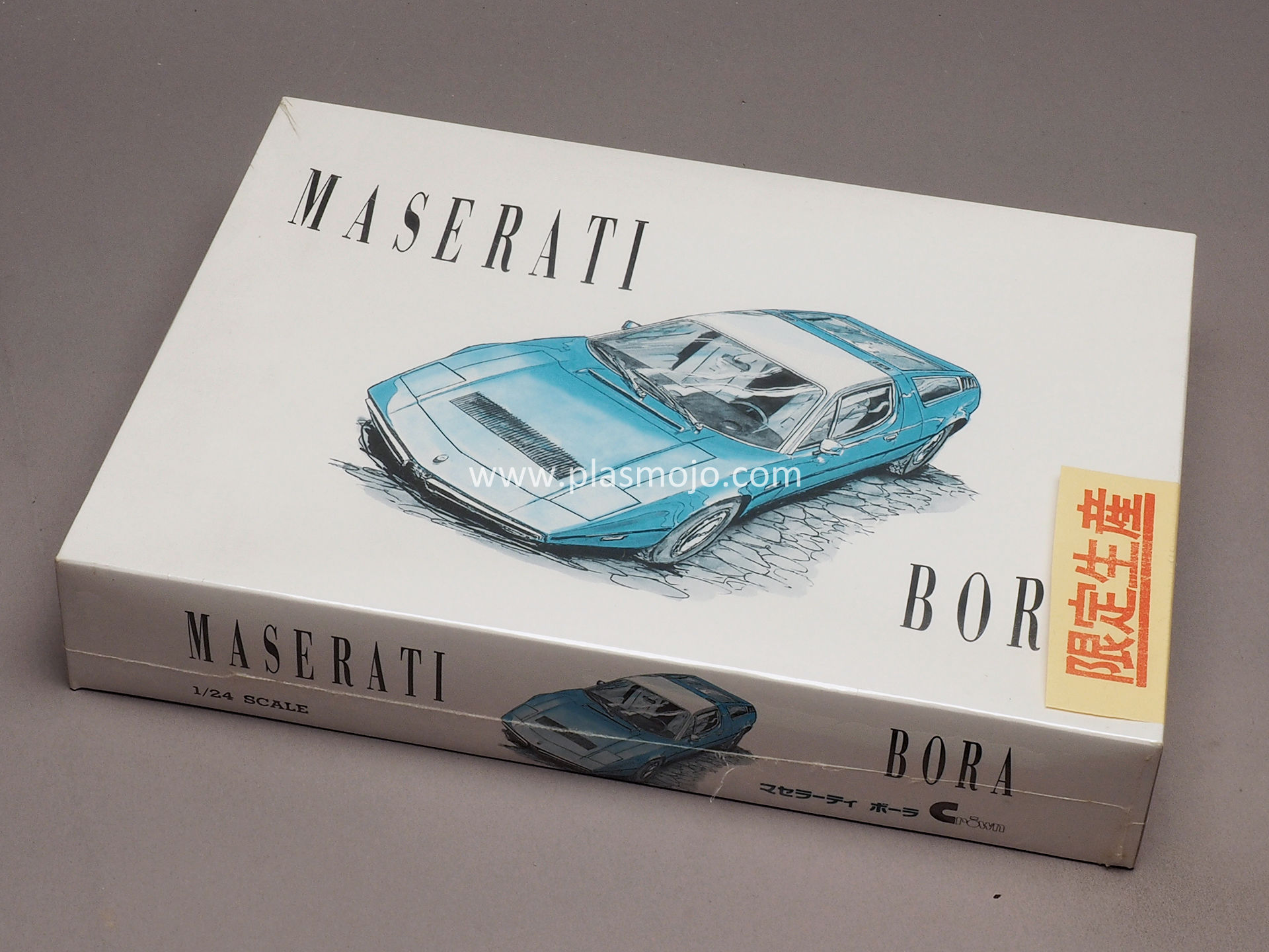Crown 1/24 Maserati Bora (#21203)