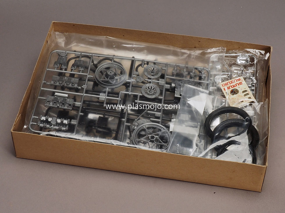 Thumbnail: Tamiya 1/12 Suzuki GSX1100S Katana (#1410)