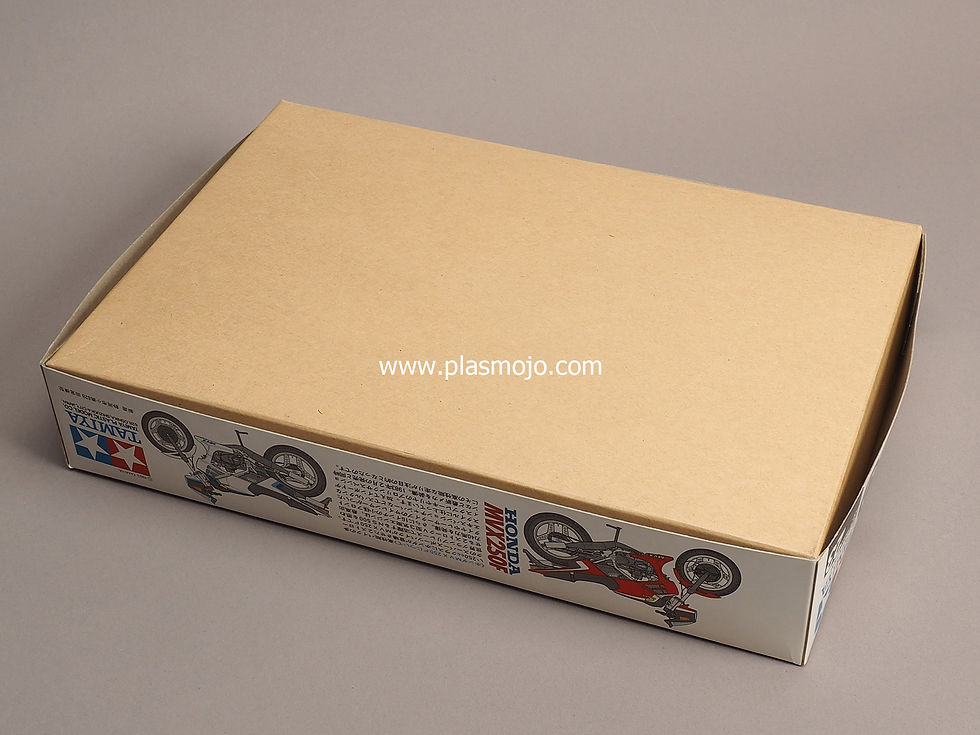 Thumbnail: Tamiya 1/12 Honda MVX250F  (#14023)