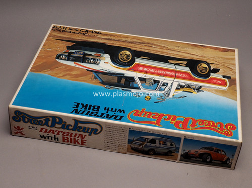 バンダイ ダットサン ウィズ バイク 1/20 新品未使用品