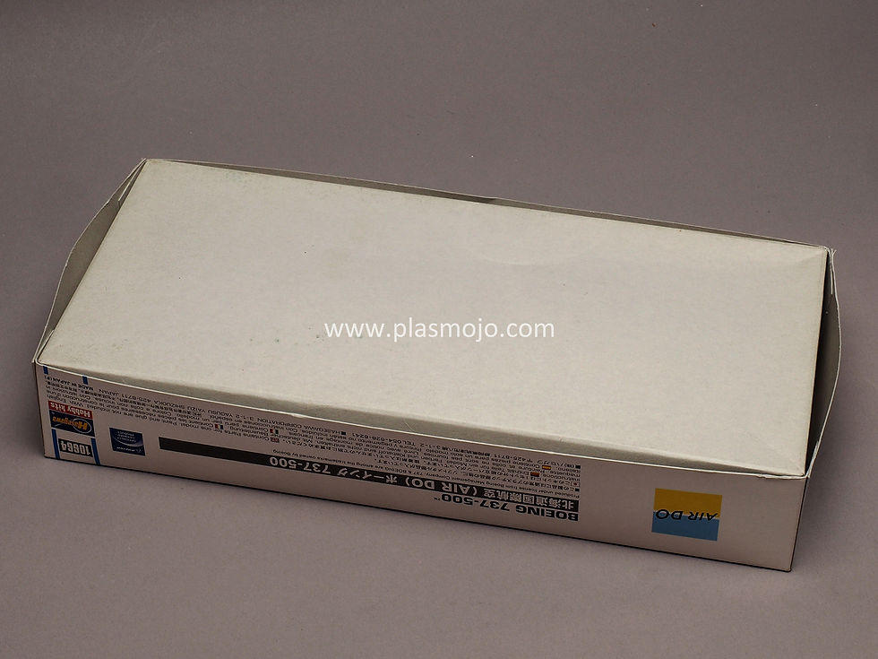 Thumbnail: Hasegawa 1/200 Boeing 737-500 Hokkaido International Airlines (#10664)