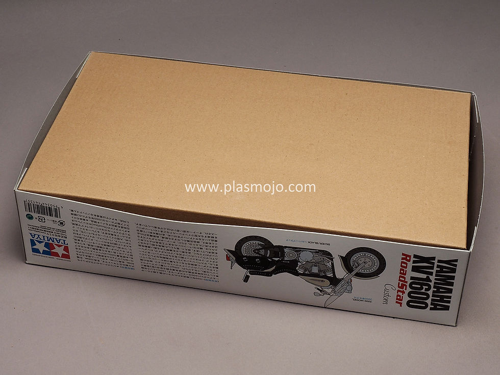Thumbnail: Tamiya 1/12 Yamaha XV1600 RoadStar Custom (#14135)