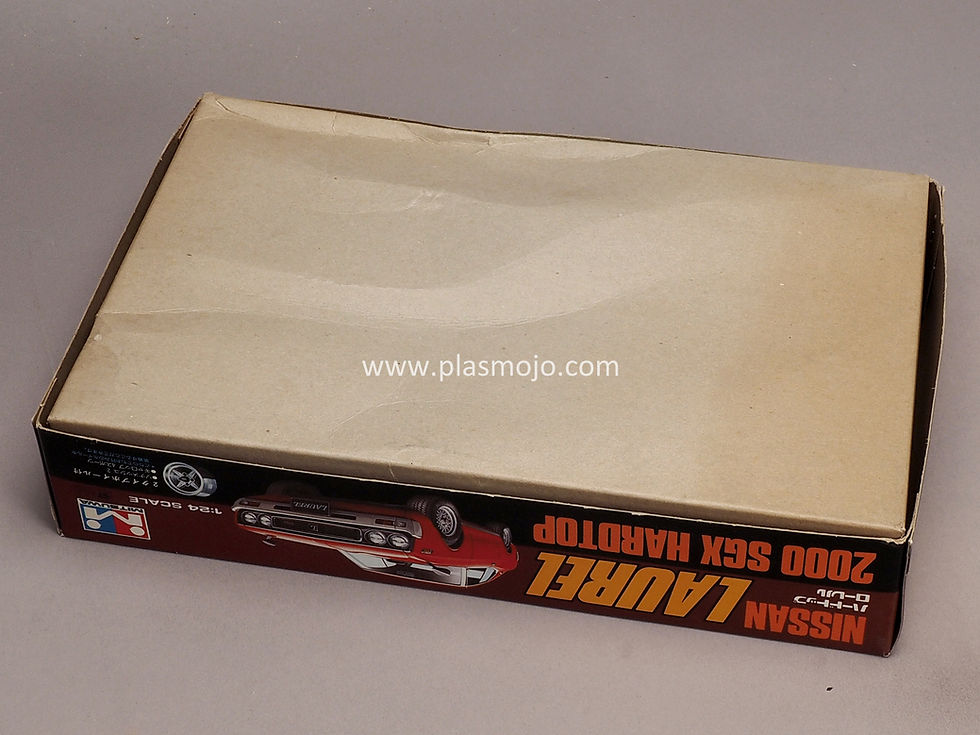 Thumbnail: Mituswa 1/24 Nissan Laurel 2000 SGX Hardtop (#631)