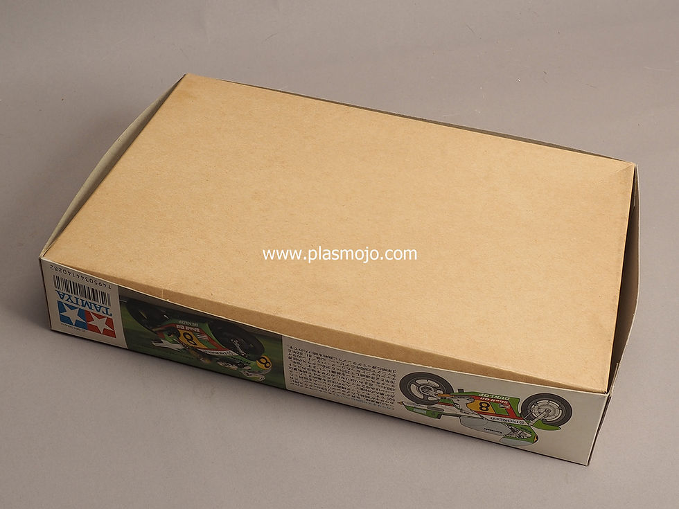 Thumbnail: Tamiya 1/12 Kawasaki KR500 Grand Prix Racer (#14028)