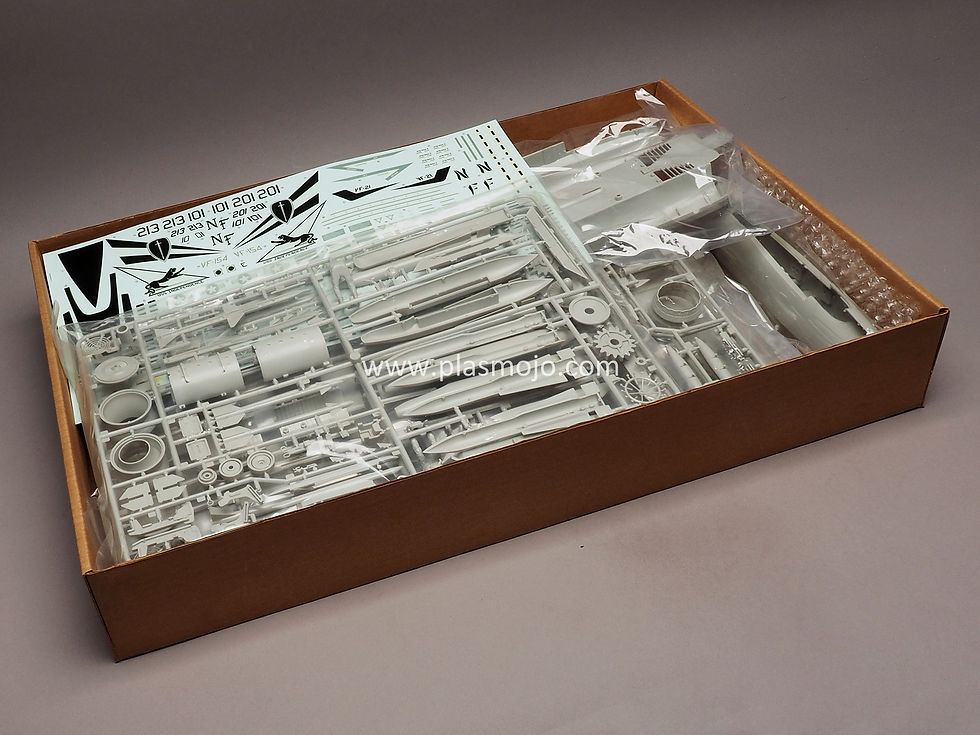 Thumbnail: Tamiya 1/32 Grumman F-14A Tomcat Version 1994 (#60303)
