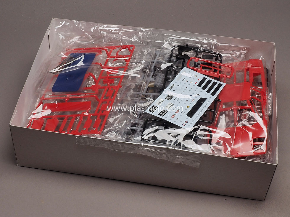 Thumbnail: Aoshima 1/24 Lamborghini Wolf Countach version 1 (#049600)