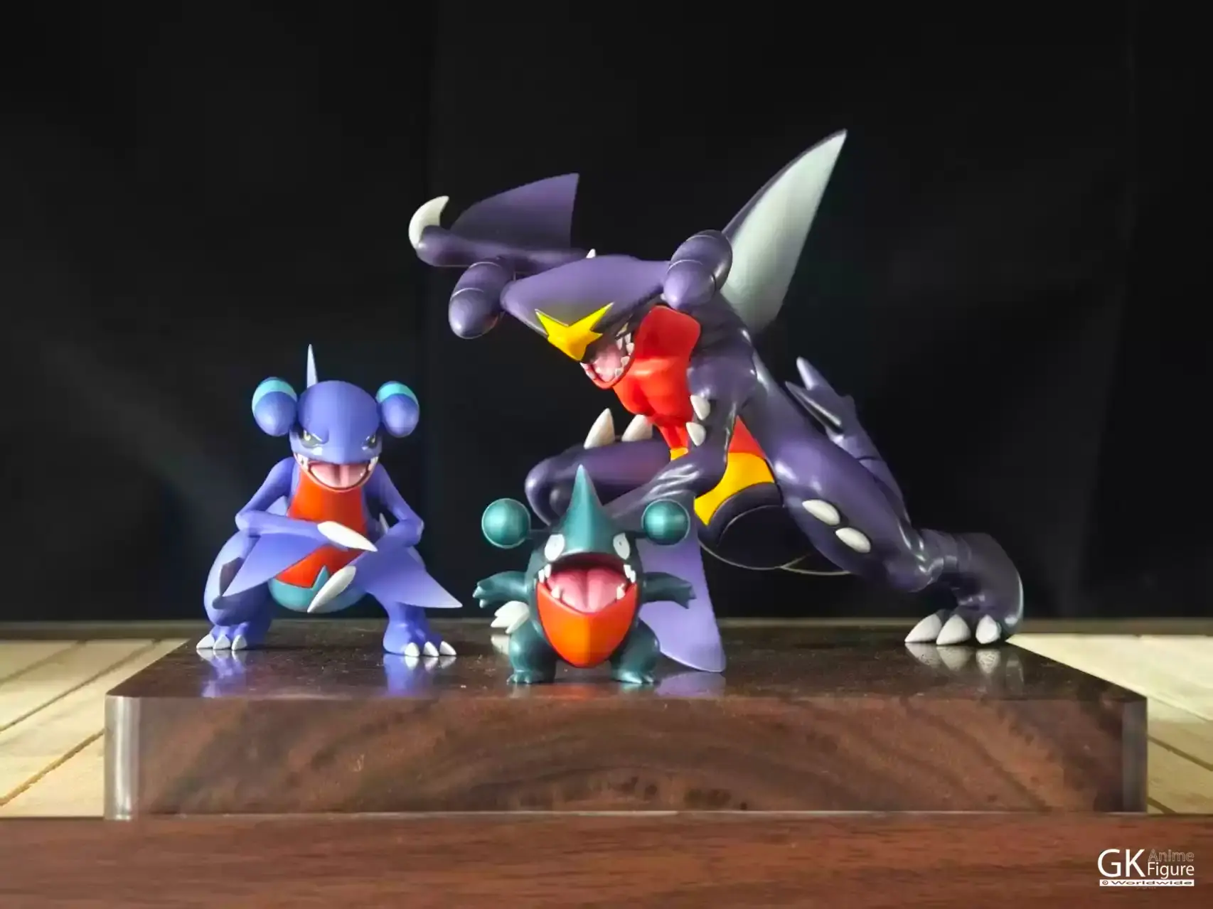 【PRE-ORDER】SSR Studio - Garchomp Evolution Set (Pokémon) GK