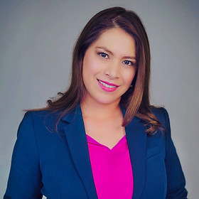 New Veronica Headshot.jpeg